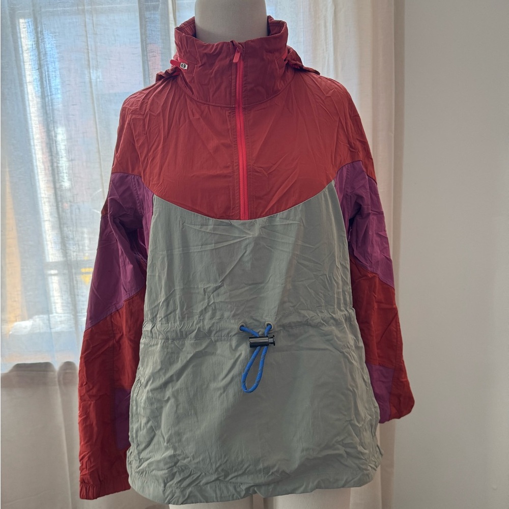 Lululemon packable jacket crossbody